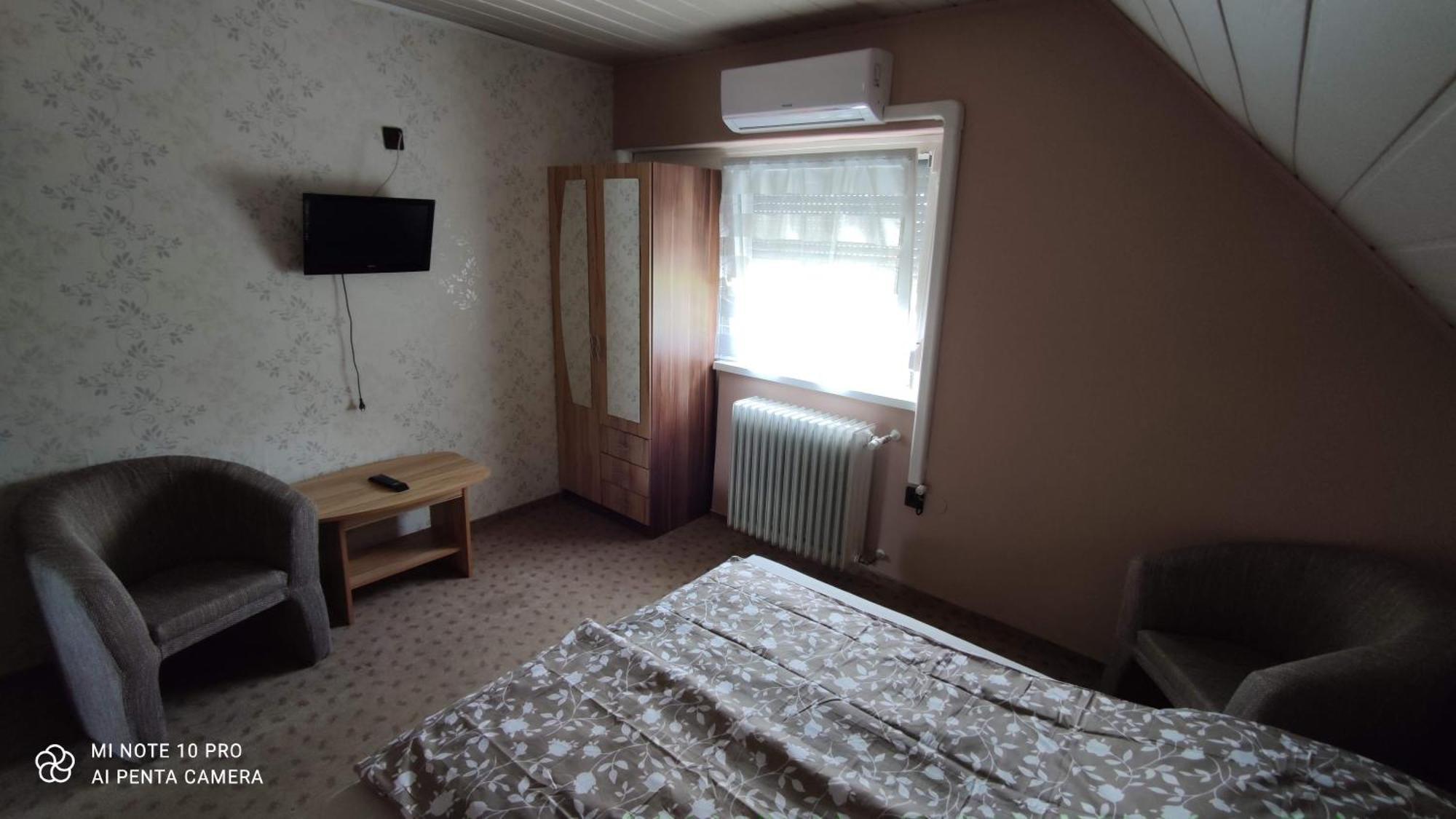 Apartman Aniko Vendeghaz ฮอร์กานี ภายนอก รูปภาพ