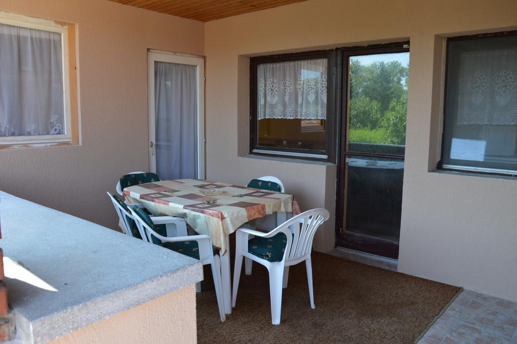 Apartman Aniko Vendeghaz ฮอร์กานี ภายนอก รูปภาพ